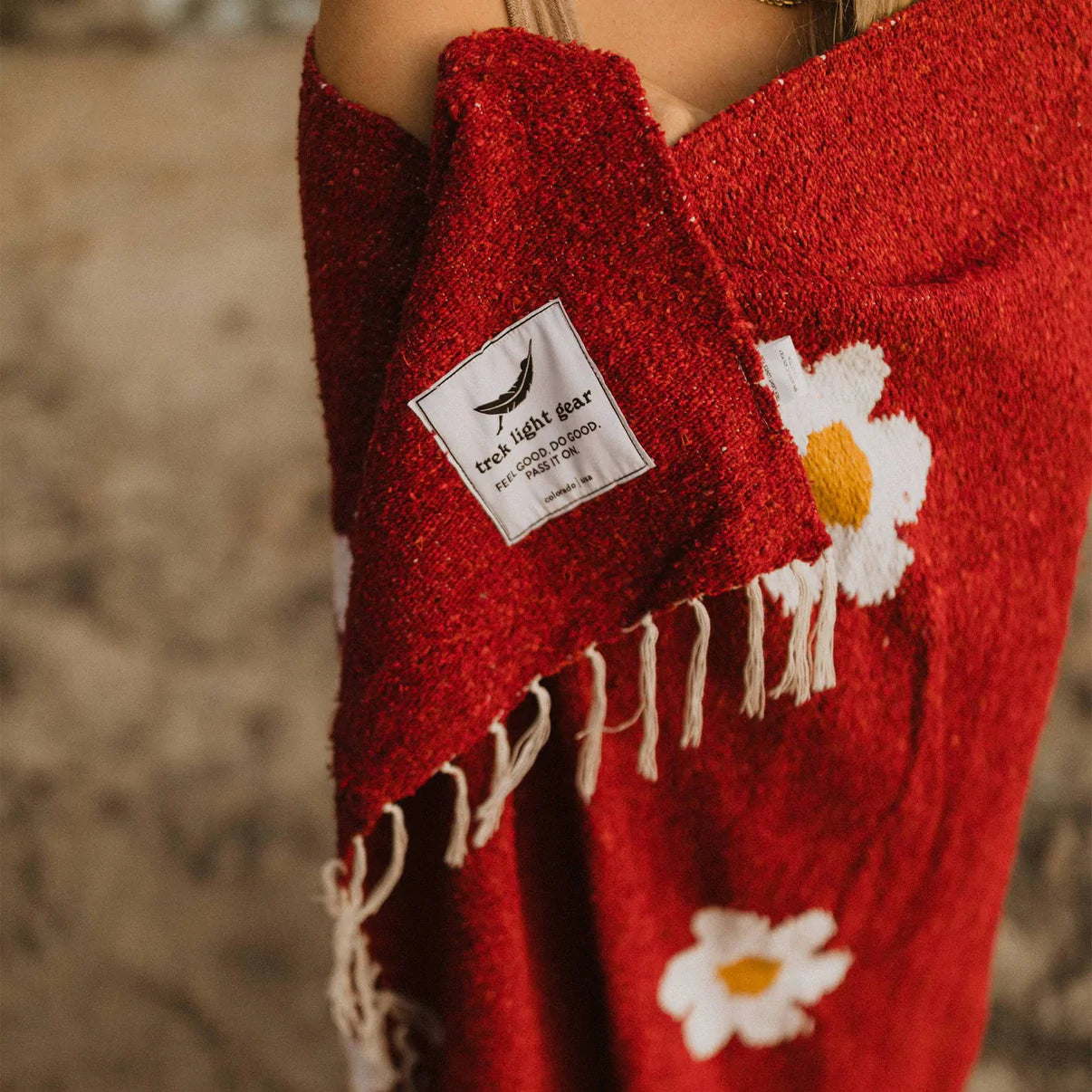 Lazy Daisy Handwoven Throw Blanket from Trek Light Gear