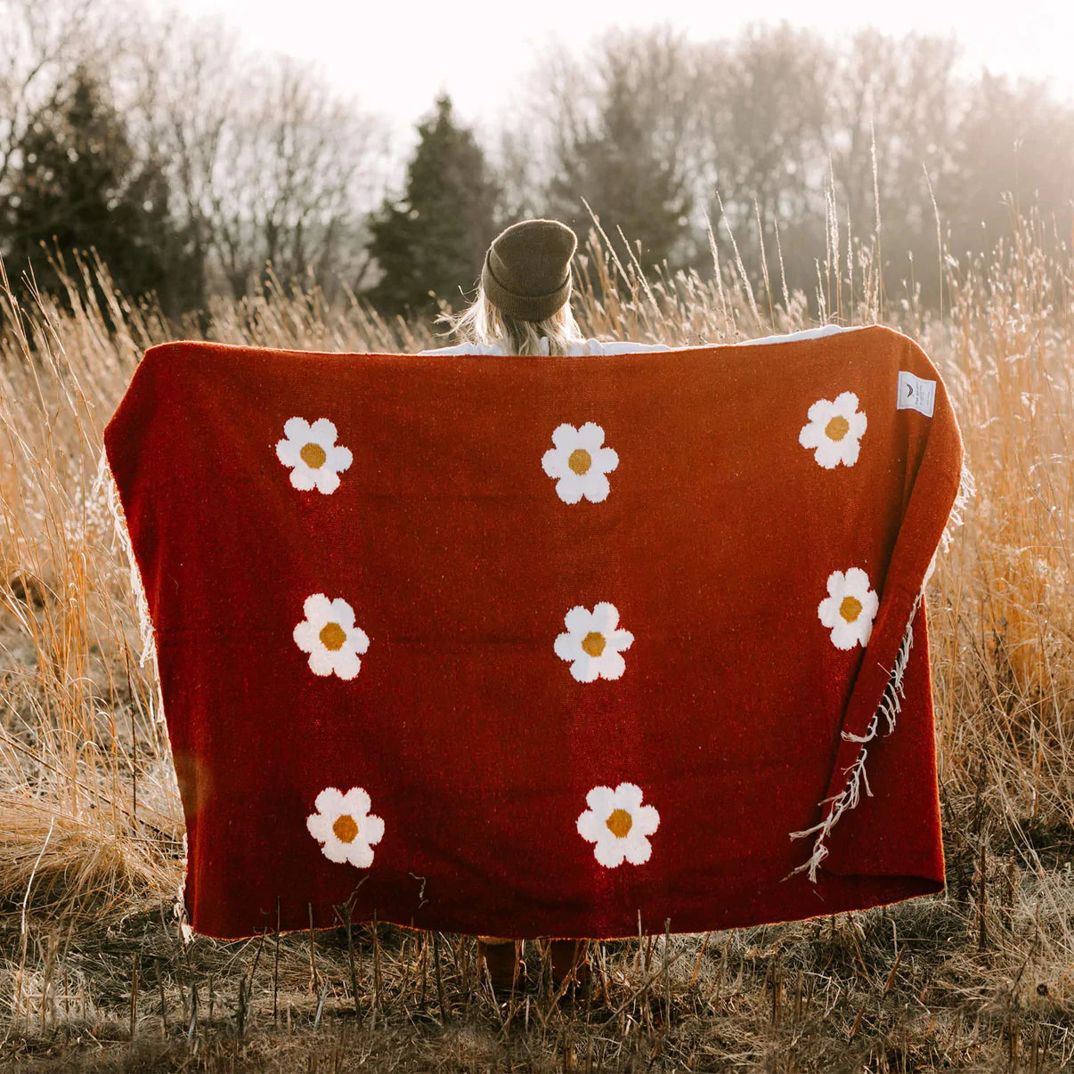 Lazy Daisy Handwoven Throw Blanket from Trek Light Gear